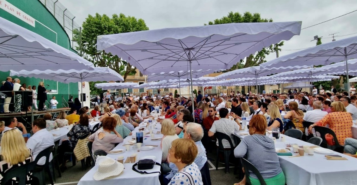 BanquetRep_Foule1