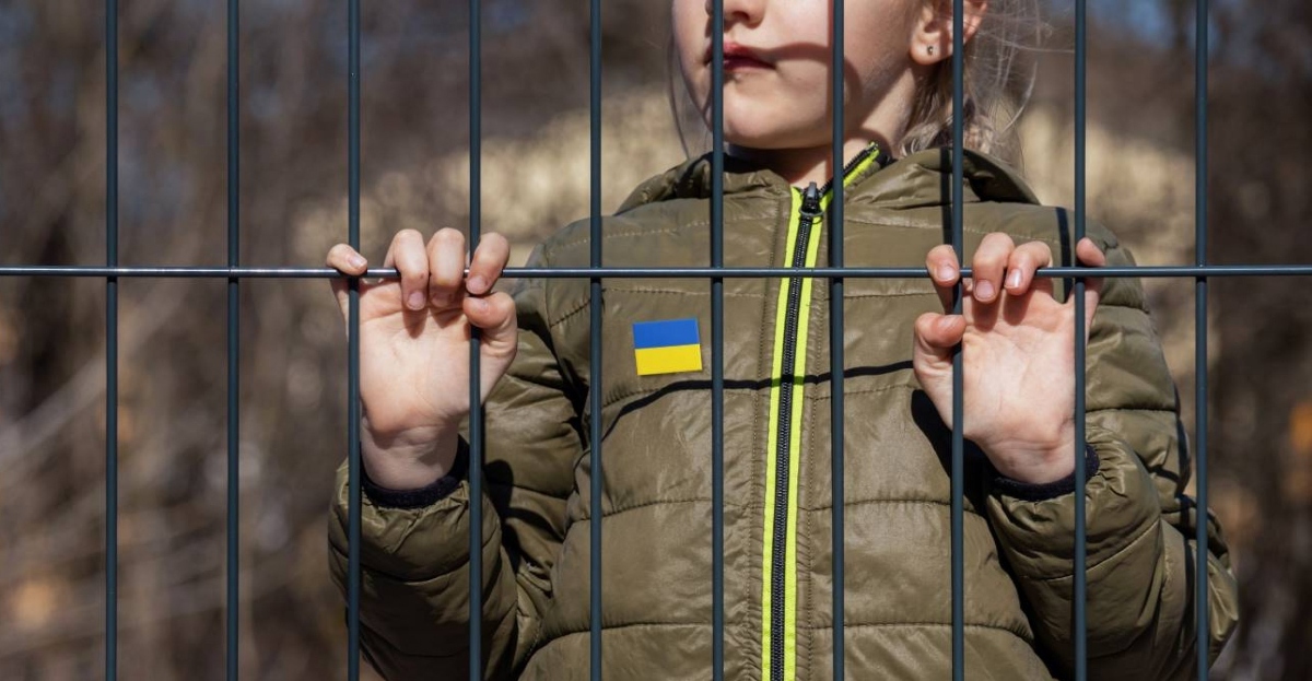 Enfants ukrainiens enlevés et placés de force auprès de familles russes : un crime de guerre !